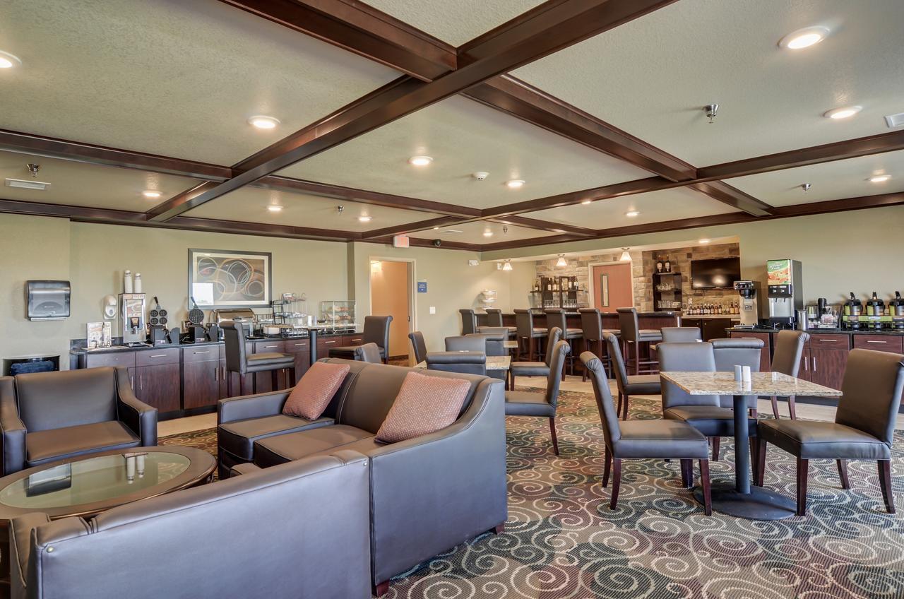 Cobblestone Inn & Suites - Ord Екстериор снимка