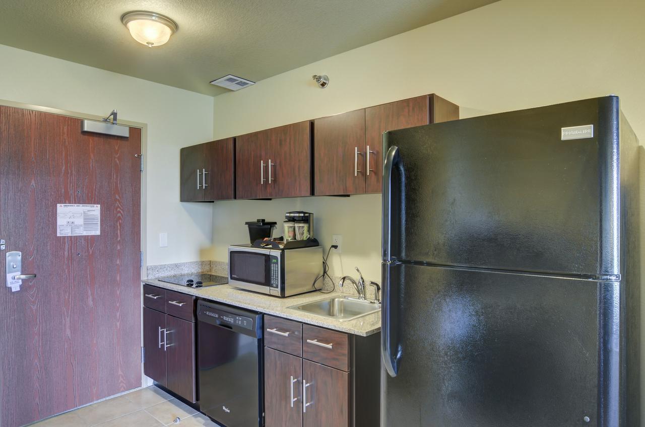 Cobblestone Inn & Suites - Ord Екстериор снимка