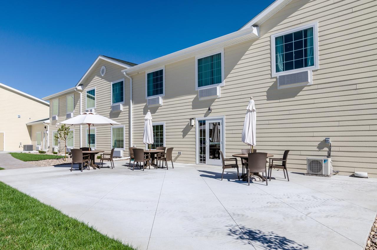 Cobblestone Inn & Suites - Ord Екстериор снимка