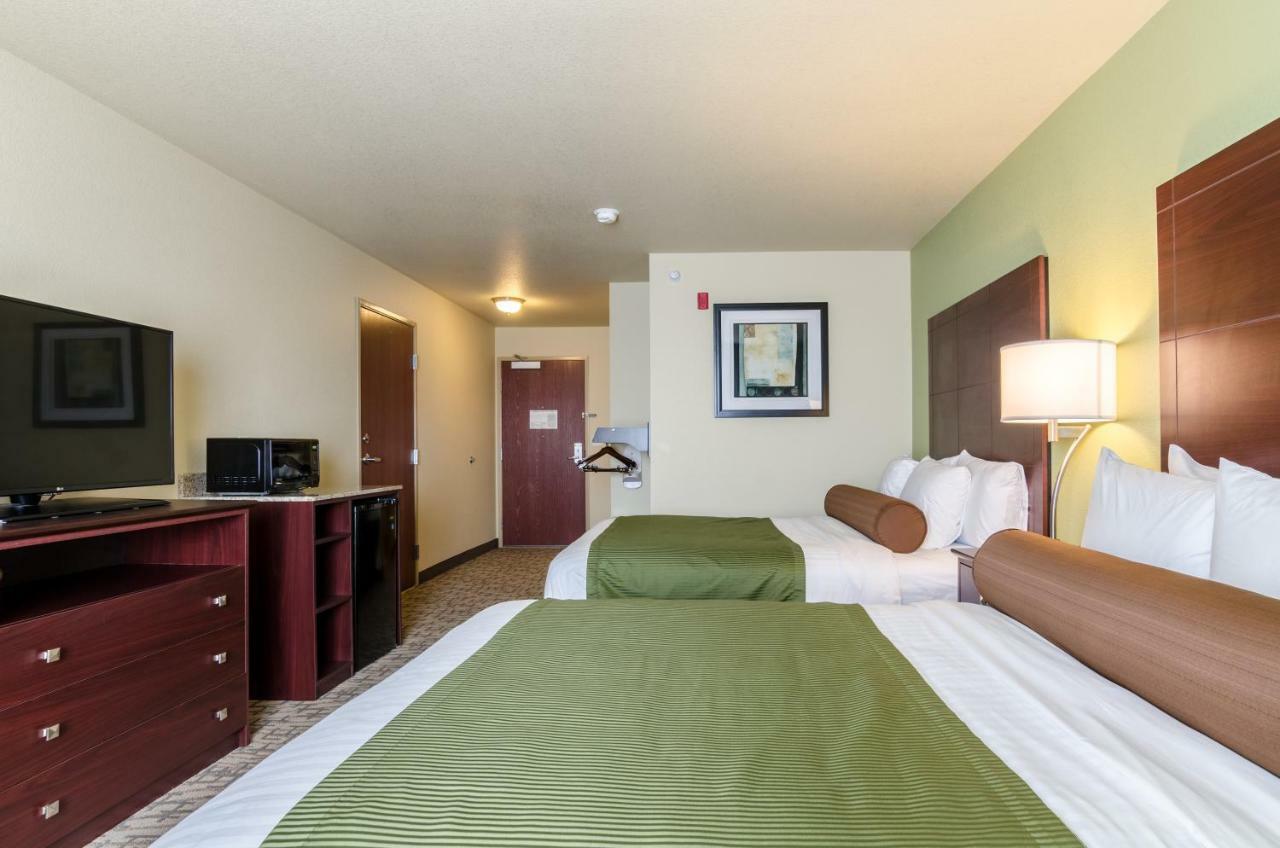 Cobblestone Inn & Suites - Ord Екстериор снимка