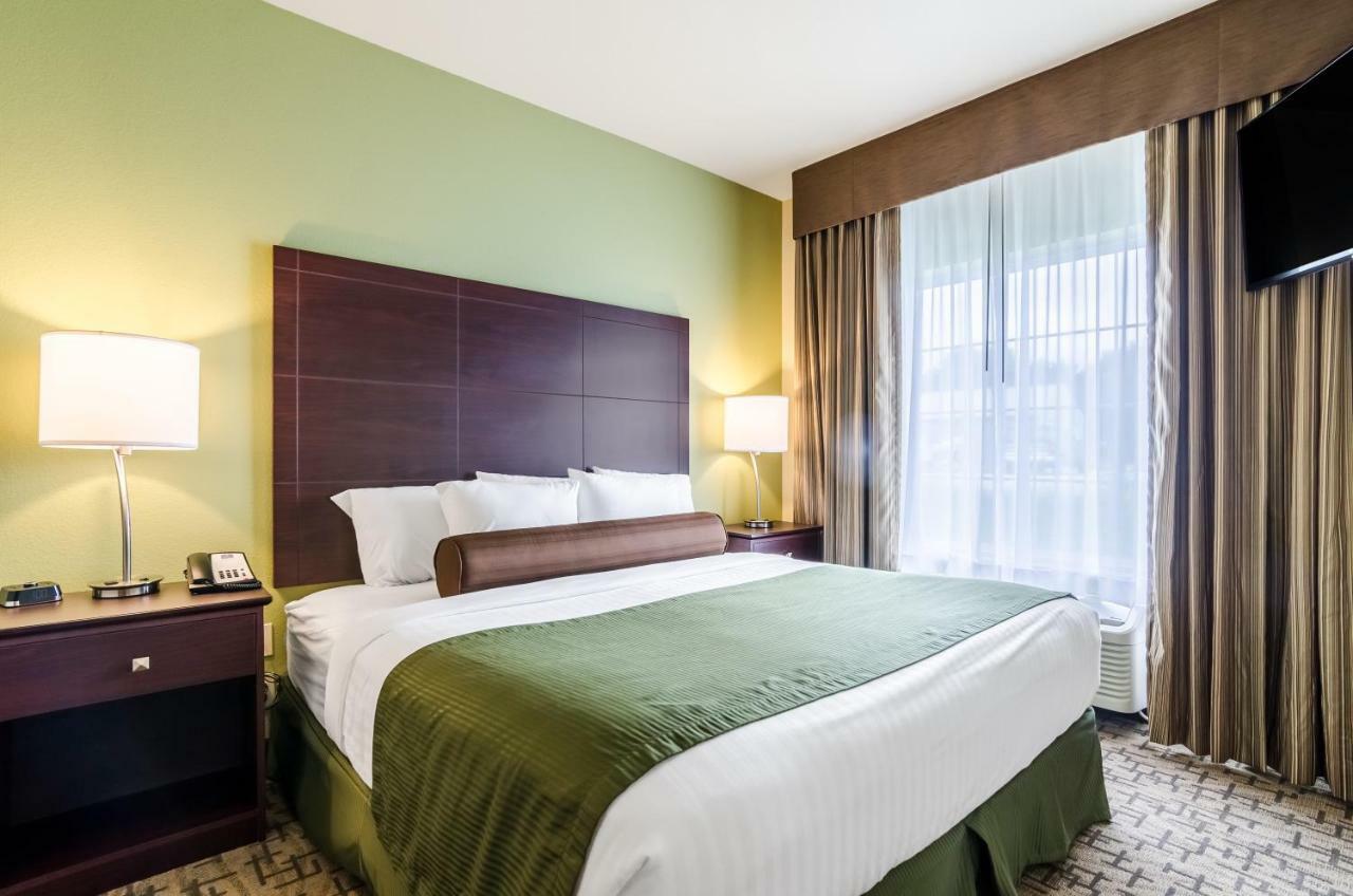 Cobblestone Inn & Suites - Ord Екстериор снимка