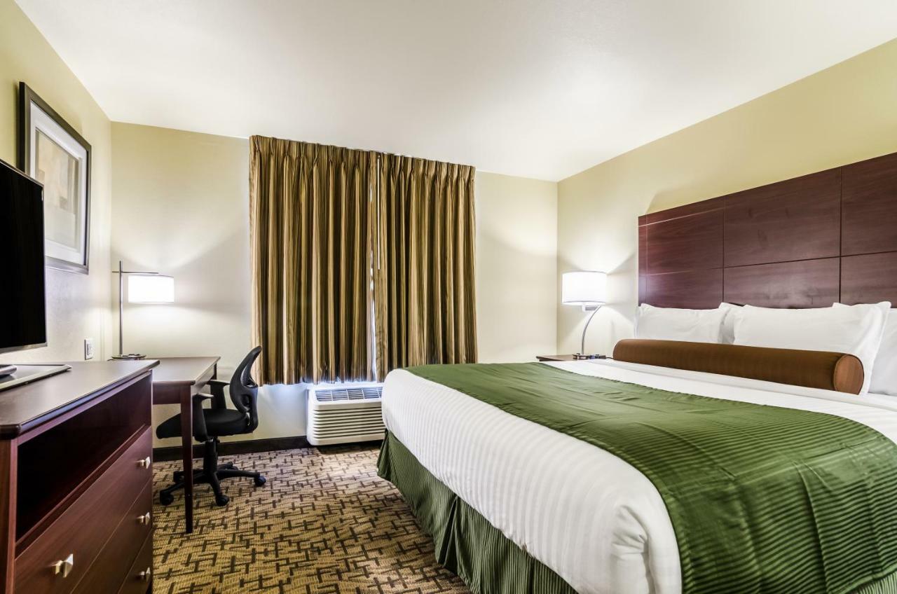 Cobblestone Inn & Suites - Ord Екстериор снимка